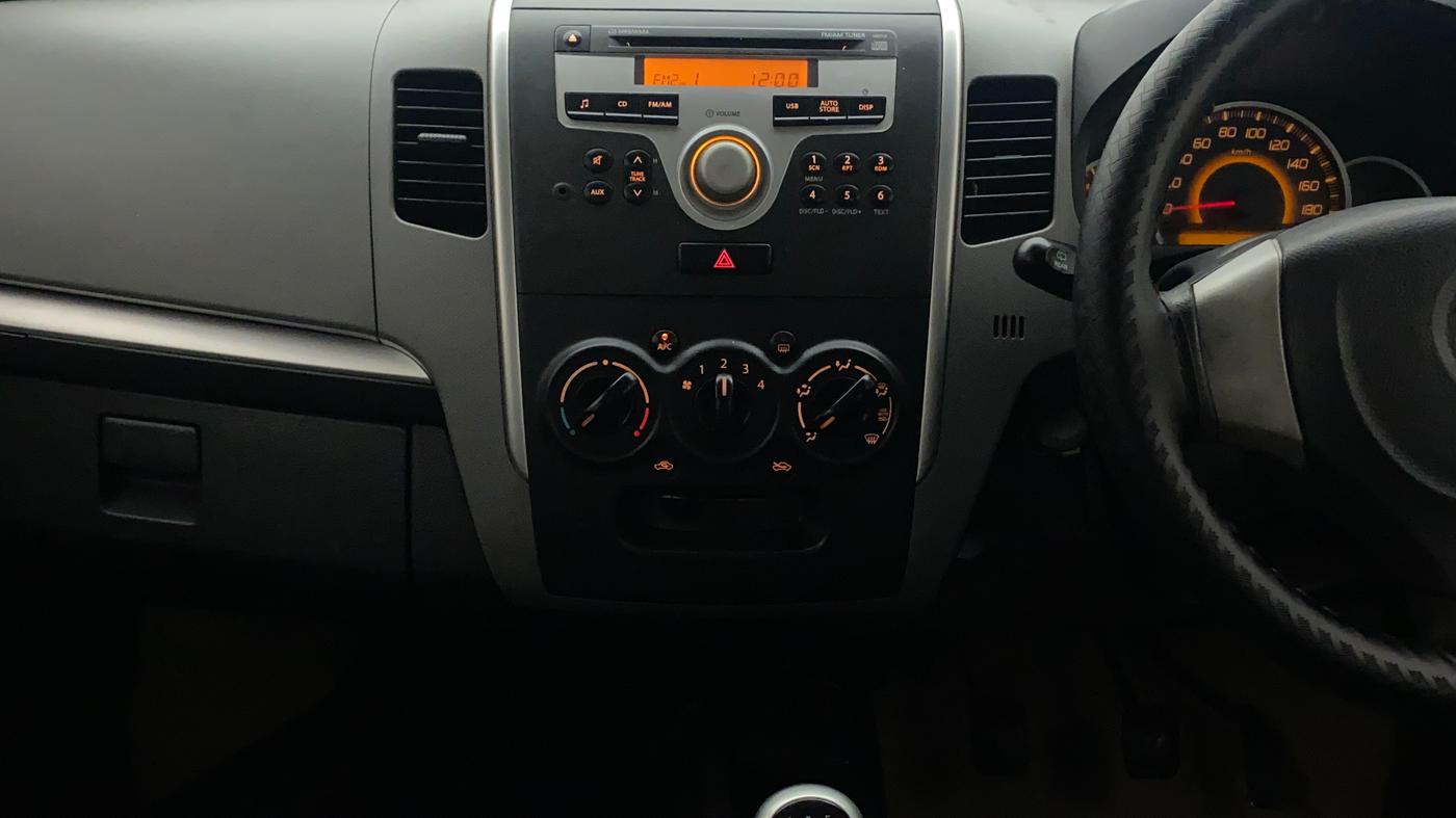 2012 Maruti Wagon R 1.0 VXI, Petrol, Manual, 95,377 km, Air Conditioner