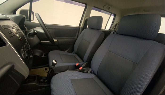 2012 Maruti Wagon R 1.0 VXI, Petrol, Manual, 95,377 km, Right Side Front Door Cabin