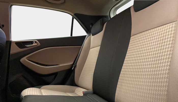 2019 Hyundai Elite i20 SPORTZ PLUS 1.2, Petrol, Manual, 60,403 km, Right Side Rear Door Cabin