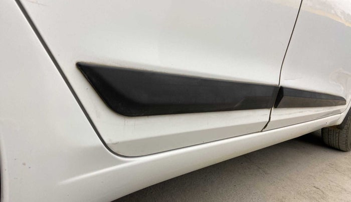 2019 Hyundai Elite i20 SPORTZ PLUS 1.2, Petrol, Manual, 60,403 km, Right running board - Slightly dented