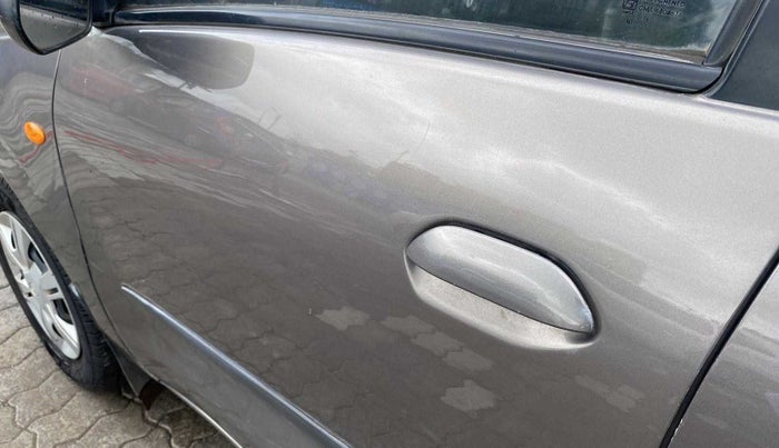 2016 Datsun Redi Go T (O), Petrol, Manual, 46,953 km, Front passenger door - Slightly dented