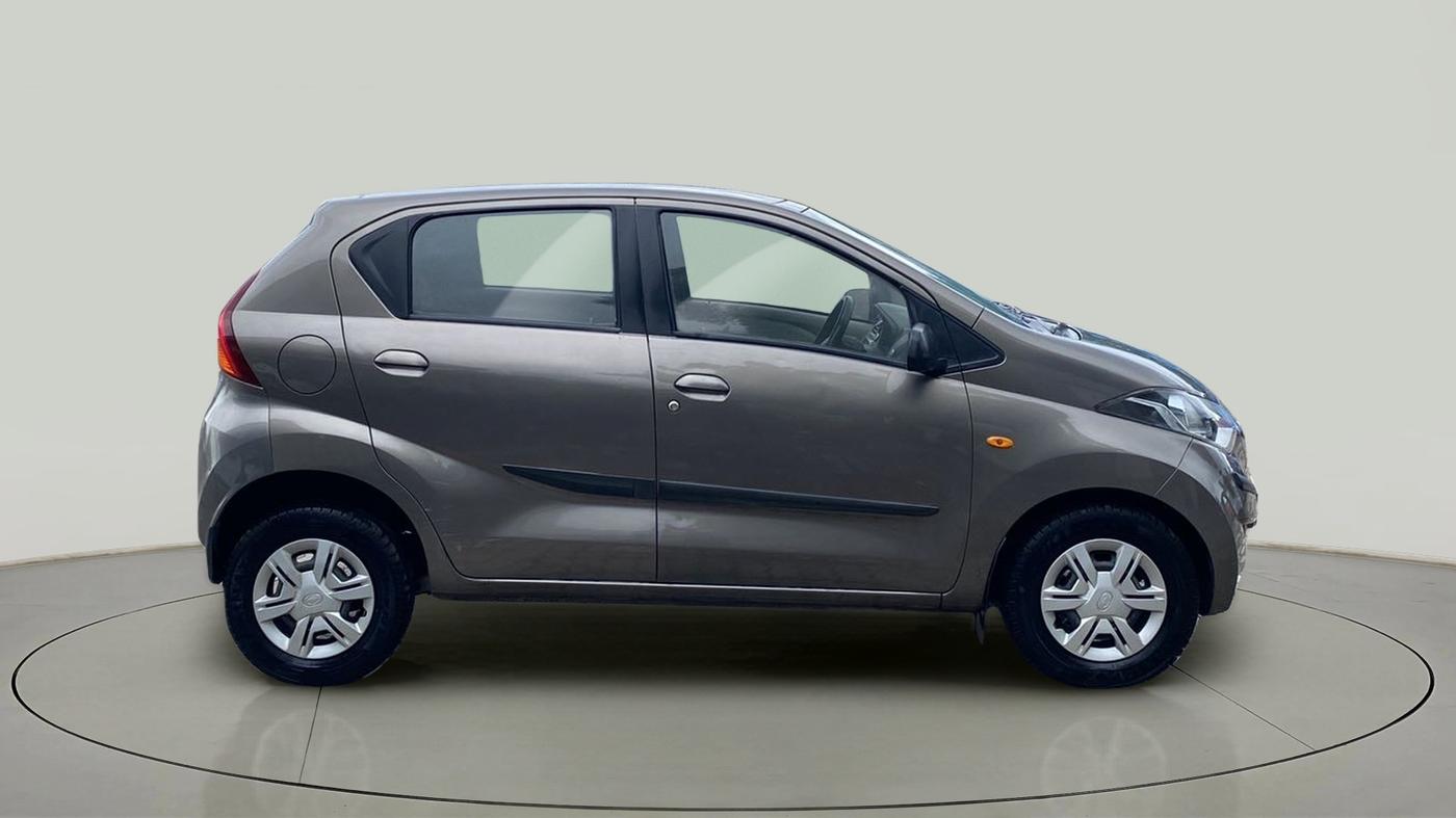 2016 Datsun Redi Go T (O), Petrol, Manual, 46,953 km, Right Side