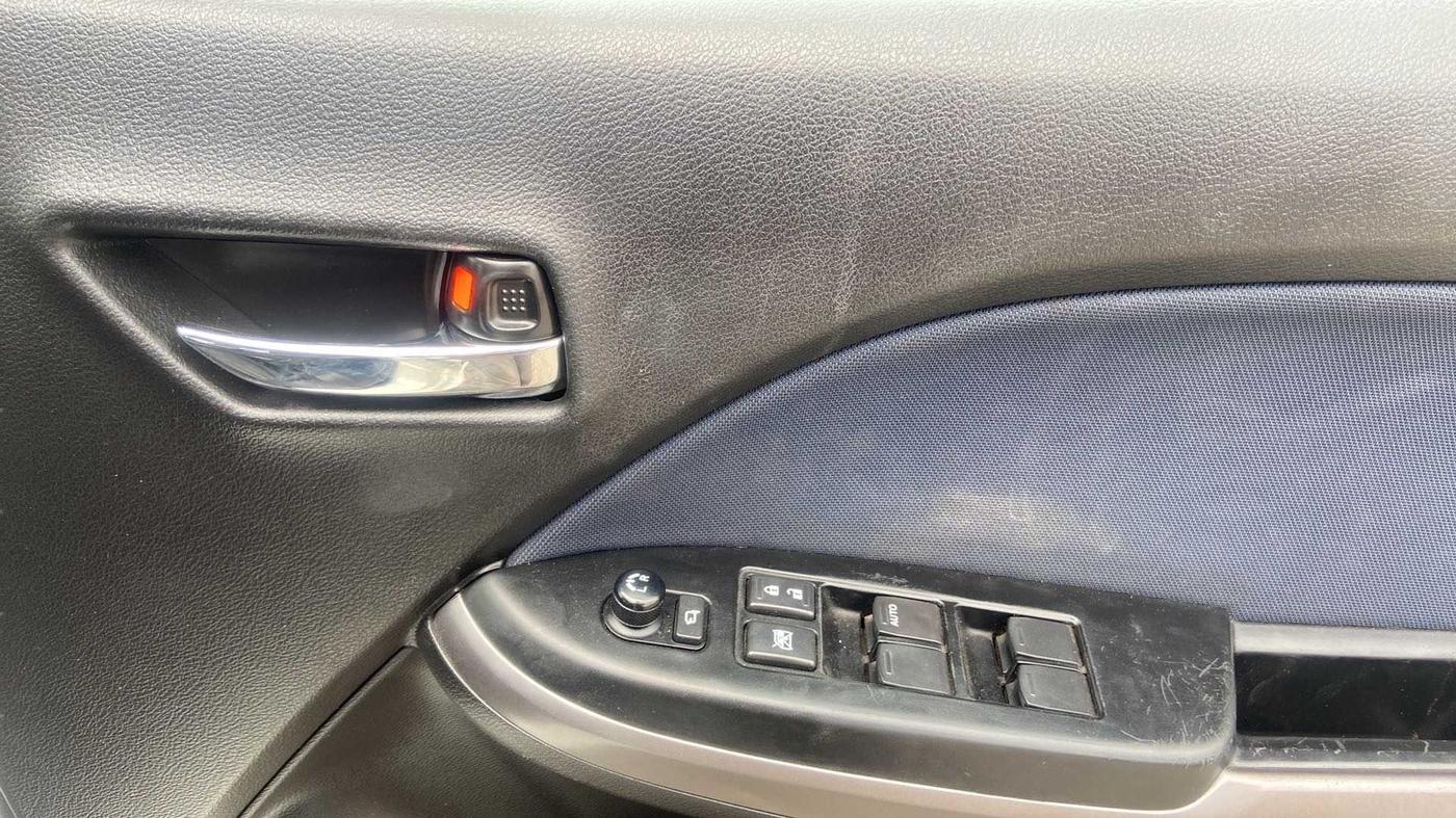2021 Maruti Baleno DELTA PETROL 1.2, Petrol, Manual, 36,358 km, Driver Side Door Panels Control