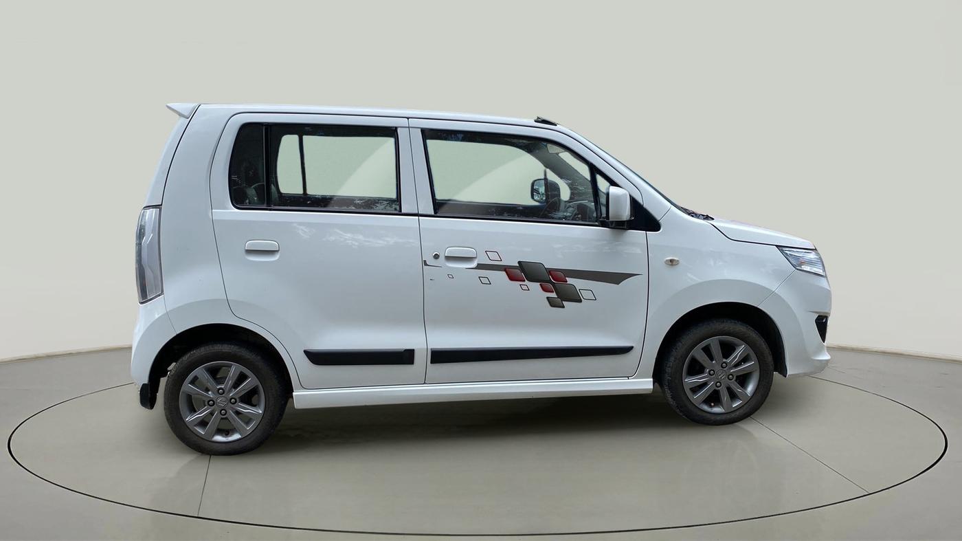 2015 Maruti Wagon R Stingray VXI, Petrol, Manual, 71,343 km, Right Side