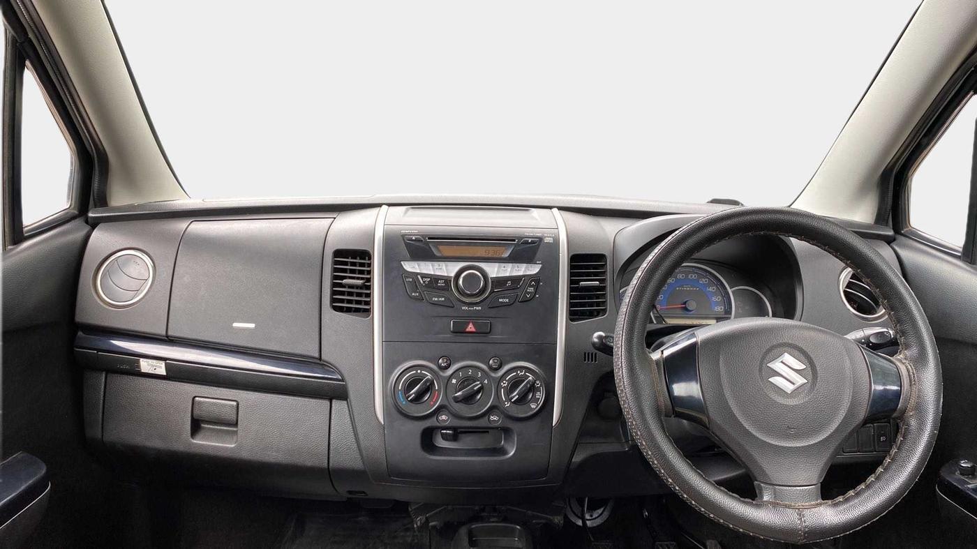 2015 Maruti Wagon R Stingray VXI, Petrol, Manual, 71,343 km, Dashboard