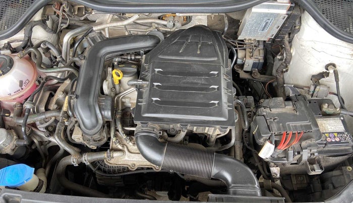 2022 Volkswagen Polo COMFORTLINE 1.0L TSI, Petrol, Manual, 14,526 km, Open Bonet