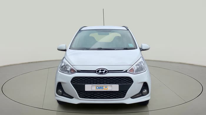 2017 Hyundai Grand i10 SPORTZ (O) 1.2 KAPPA VTVT, Petrol, Manual, 64,064 km, Front