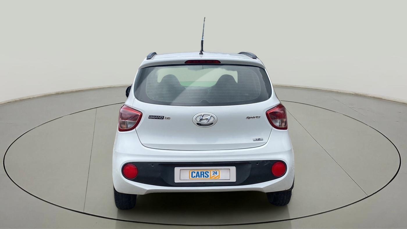 2017 Hyundai Grand i10 SPORTZ (O) 1.2 KAPPA VTVT, Petrol, Manual, 64,064 km, Back/Rear
