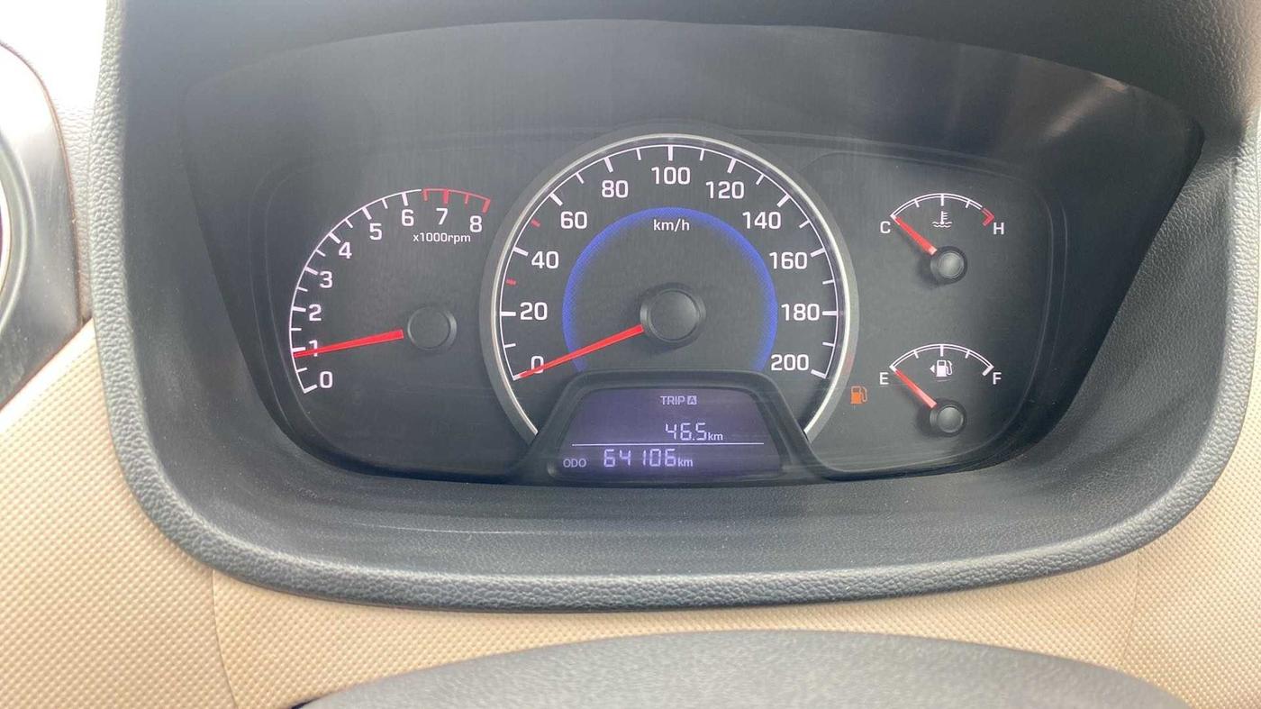 2017 Hyundai Grand i10 SPORTZ (O) 1.2 KAPPA VTVT, Petrol, Manual, 64,064 km, Odometer Image