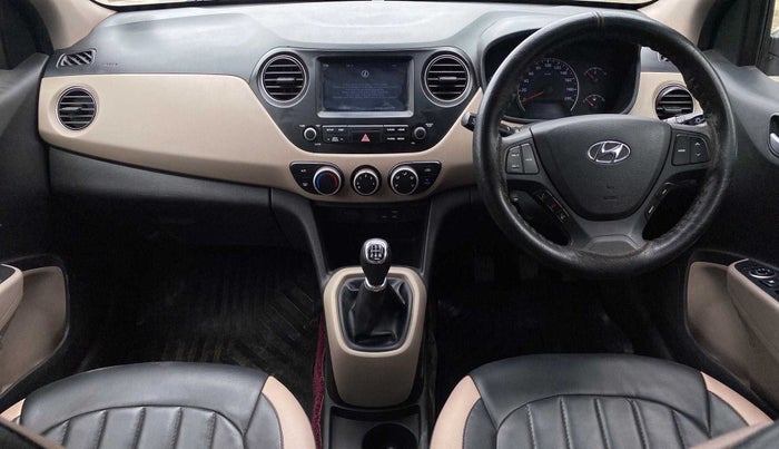 2017 Hyundai Grand i10 SPORTZ (O) 1.2 KAPPA VTVT, Petrol, Manual, 64,064 km, Dashboard