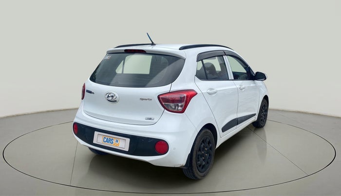 2017 Hyundai Grand i10 SPORTZ (O) 1.2 KAPPA VTVT, Petrol, Manual, 64,064 km, Right Back Diagonal