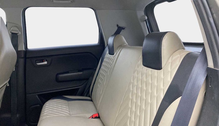 2022 Maruti New Wagon-R VXI 1.0, Petrol, Manual, 44,382 km, Right Side Rear Door Cabin