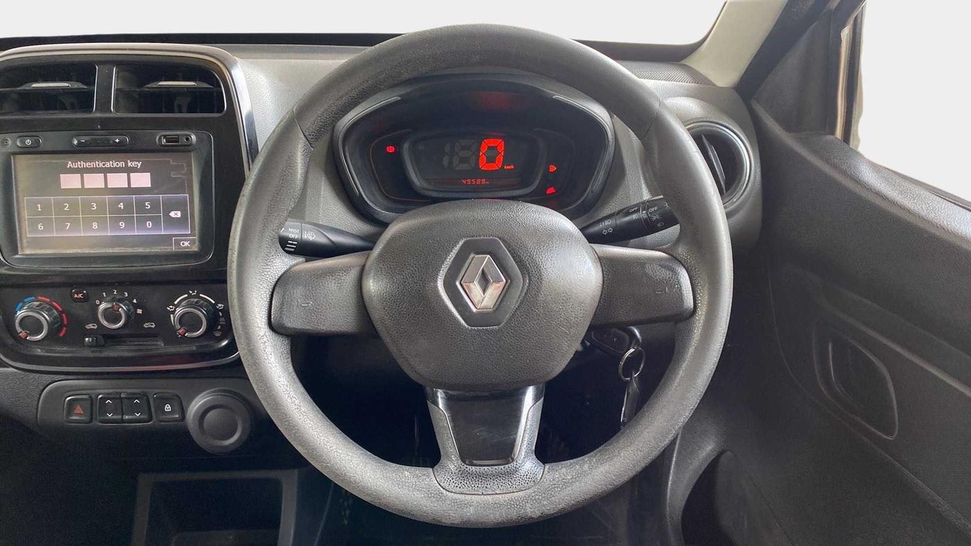2018 Renault Kwid RXT 1.0, Petrol, Manual, 49,579 km, Steering Wheel Close Up