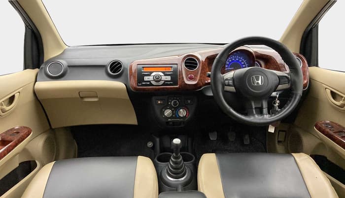 2015 Honda Brio S MT, Petrol, Manual, 85,545 km, Dashboard