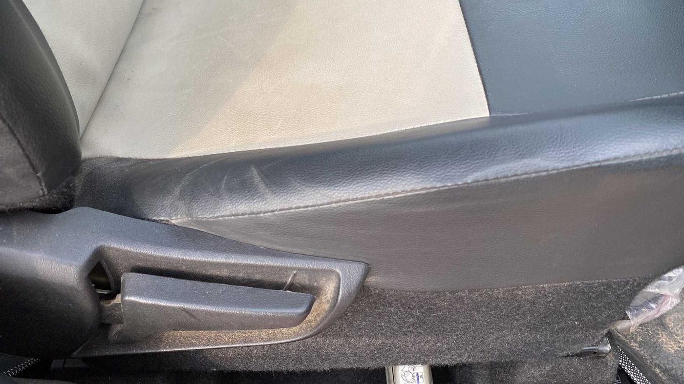2022 Maruti Alto K10 LXI, Petrol, Manual, 10,776 km, Driver Side Adjustment Panel