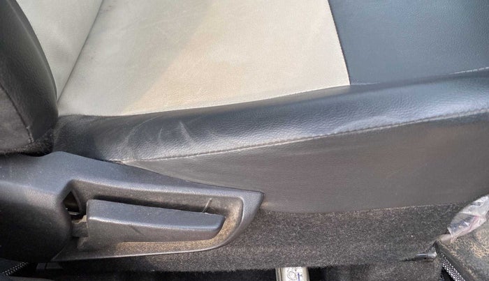 2022 Maruti Alto K10 LXI, Petrol, Manual, 10,776 km, Driver Side Adjustment Panel