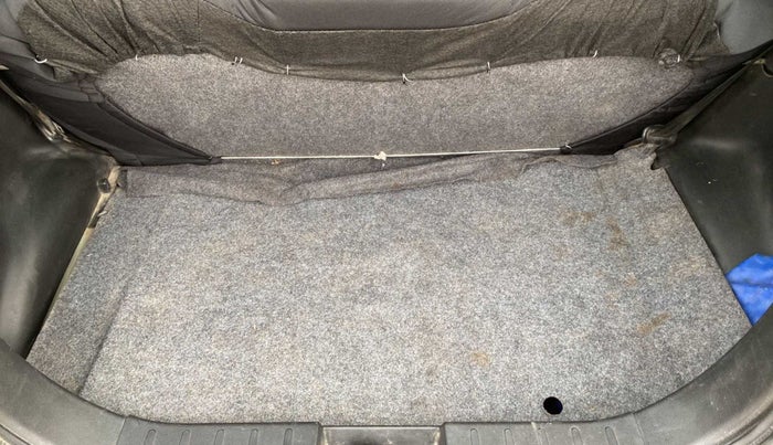 2019 Maruti Alto LXI, Petrol, Manual, 57,766 km, Boot Inside