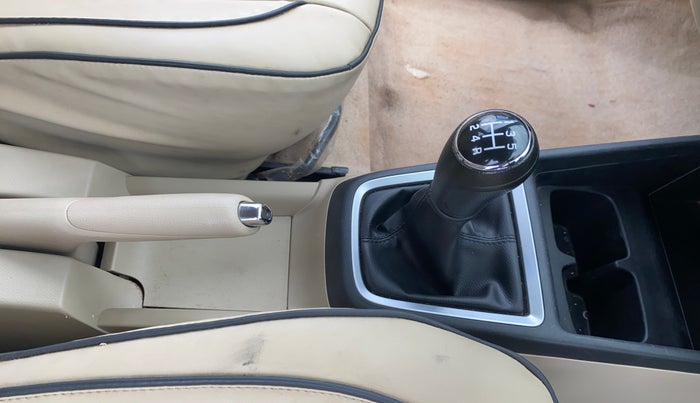 2022 Maruti Dzire ZXI Plus, Petrol, Manual, 81,428 km, Gear Lever