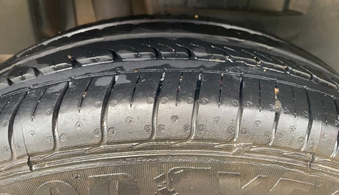 2022 Maruti Dzire ZXI Plus, Petrol, Manual, 81,428 km, Right Rear Tyre Tread