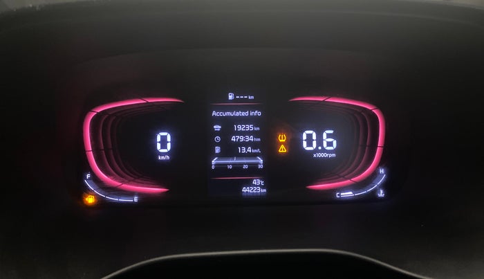 2022 KIA CARENS LUXURY PLUS 1.4 PETROL 7 STR, Petrol, Manual, 44,222 km, Odometer Image