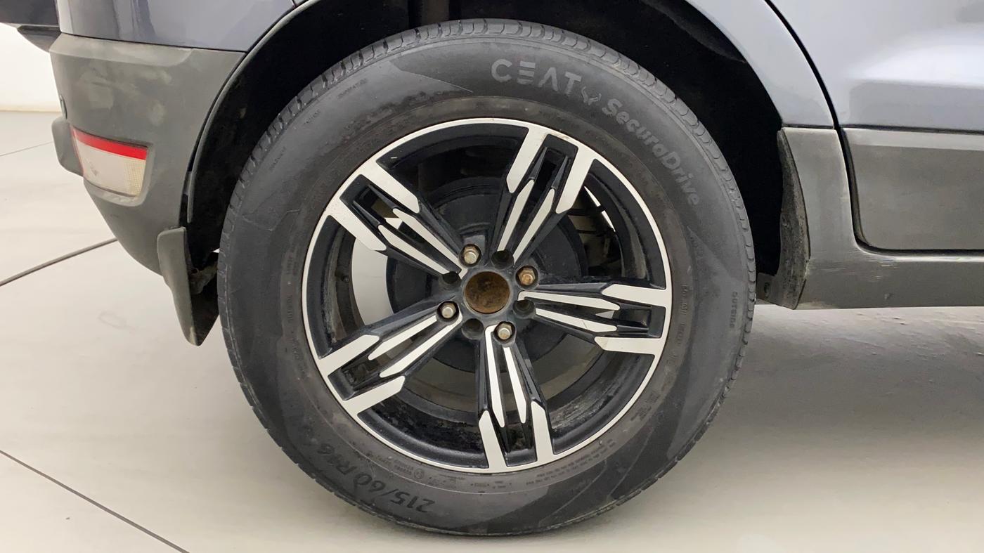 2016 Ford Ecosport TITANIUM 1.5L DIESEL, Diesel, Manual, 1,06,995 km, Right Rear Wheel