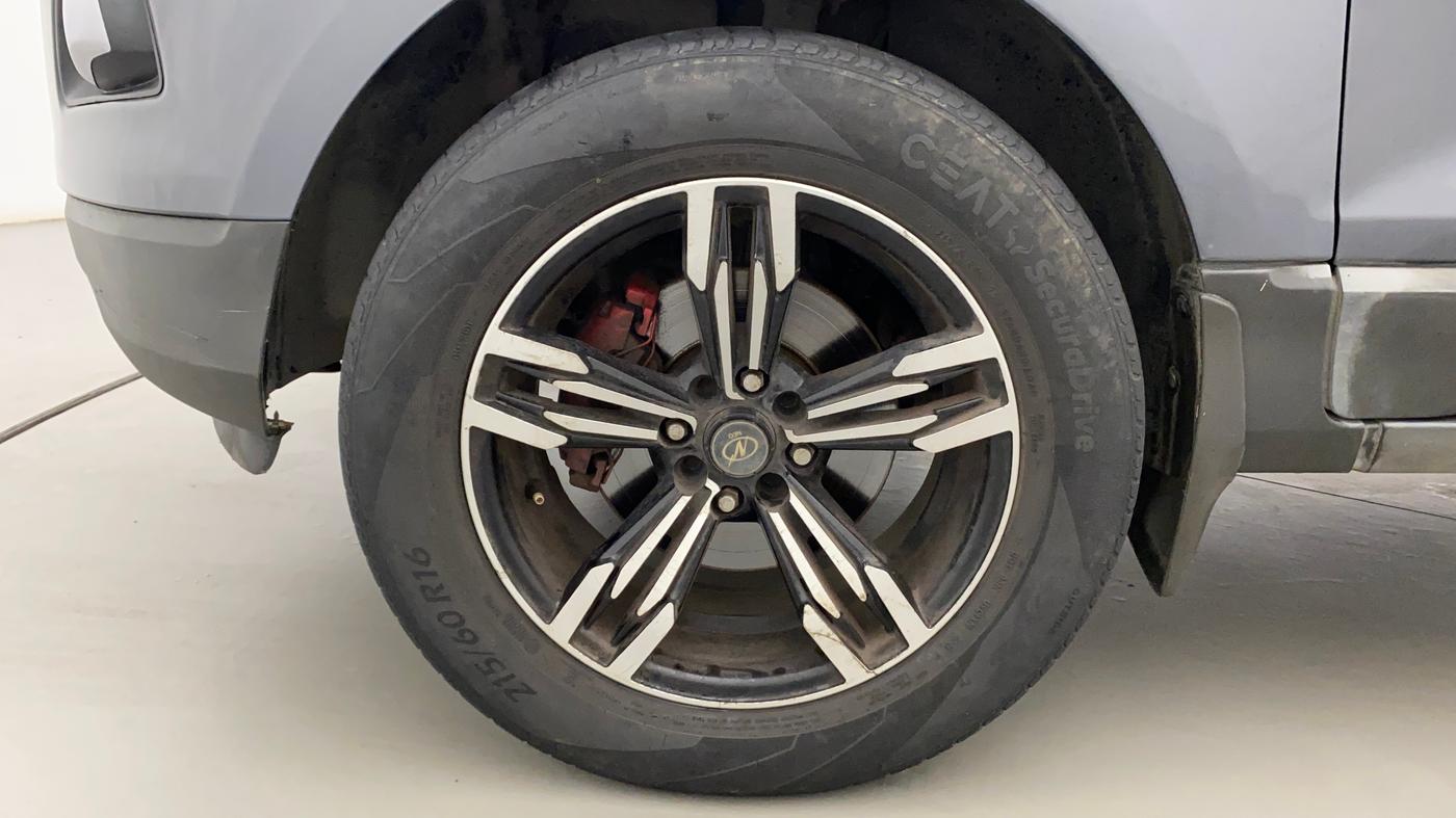 2016 Ford Ecosport TITANIUM 1.5L DIESEL, Diesel, Manual, 1,06,995 km, Left Front Wheel