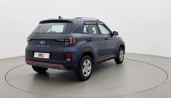 2022 Hyundai VENUE SX 1.2 PETROL, Petrol, Manual, 10,642 km, Right Back Diagonal