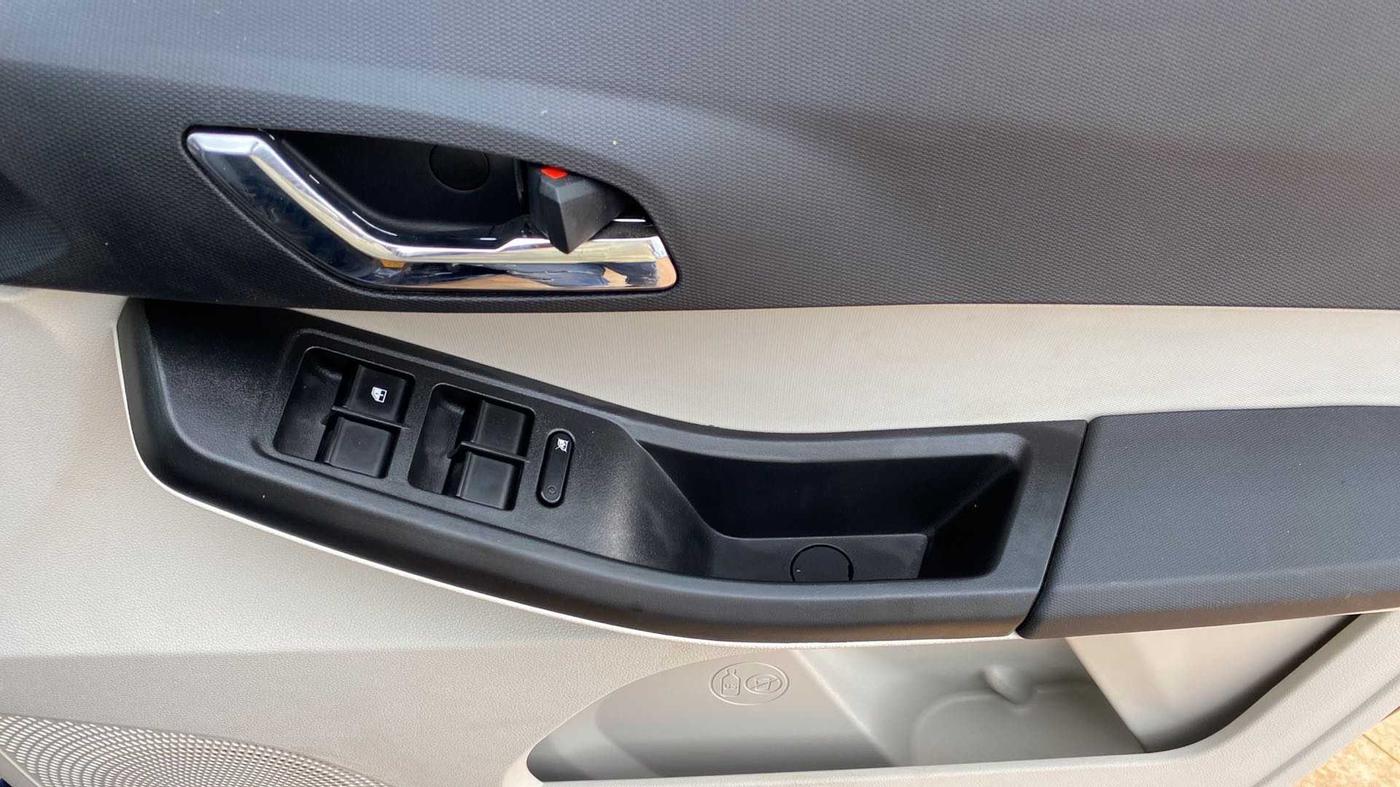 2023 Tata Tiago XZA PLUS PETROL, Petrol, Automatic, 2,280 km, Driver Side Door Panels Control