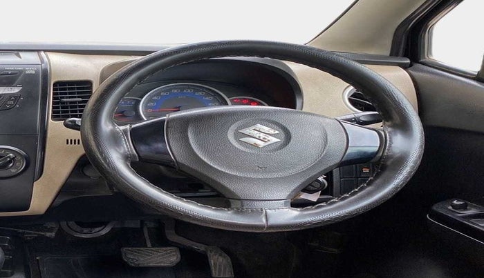 2018 Maruti Wagon R 1.0 VXI AMT, Petrol, Automatic, 68,018 km, Steering Wheel Close Up