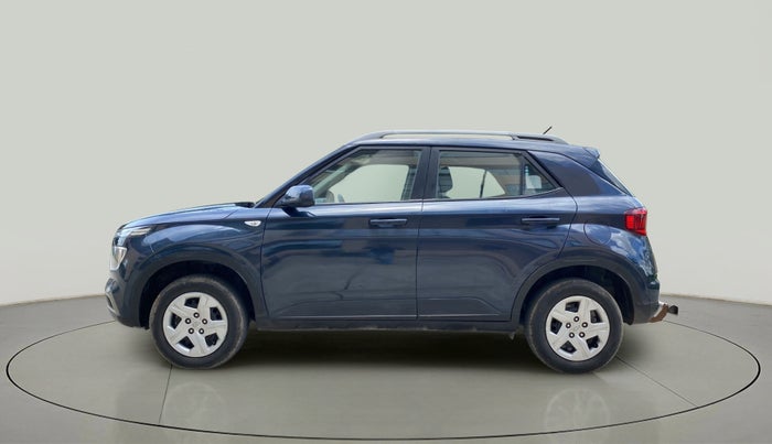 2020 Hyundai VENUE S 1.2, Petrol, Manual, 15,050 km, Left Side