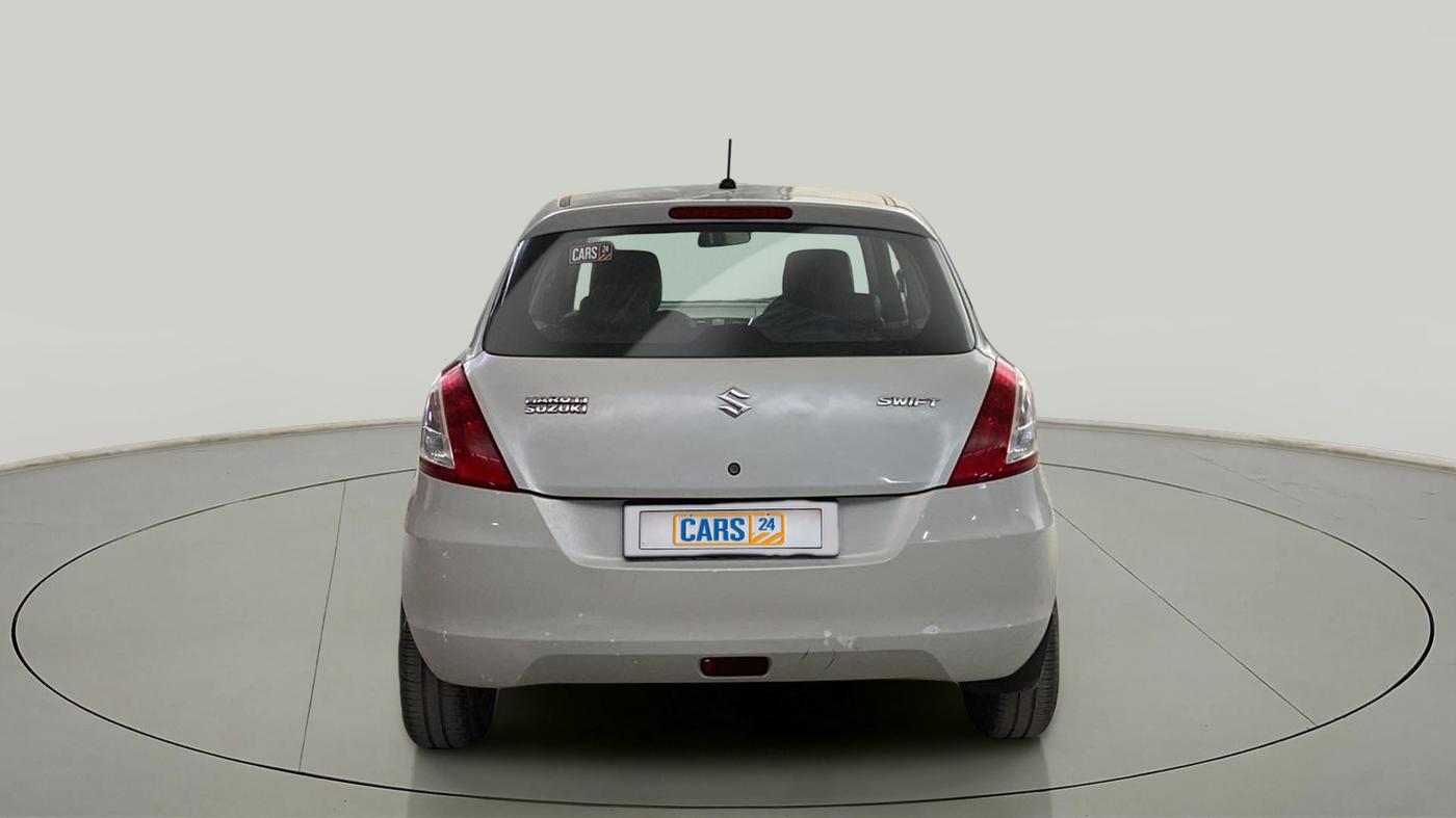 2017 Maruti Swift VXI, CNG, Manual, 87,820 km, Back/Rear