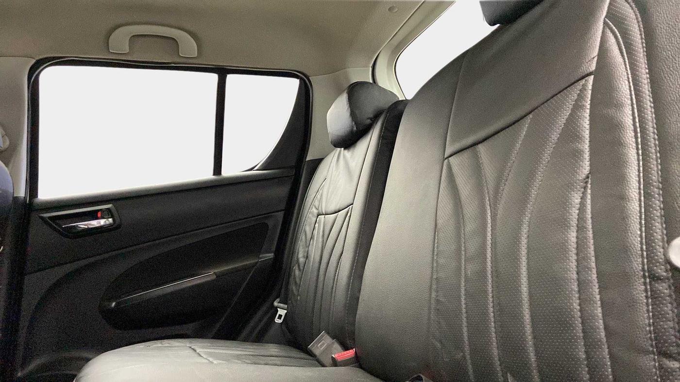 2017 Maruti Swift VXI, CNG, Manual, 87,820 km, Right Side Rear Door Cabin