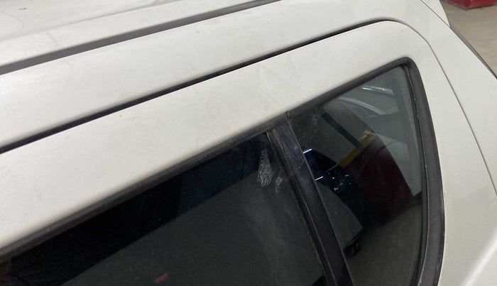 2017 Maruti Swift VXI, Petrol, Manual, 87,820 km, Left C pillar - Minor scratches