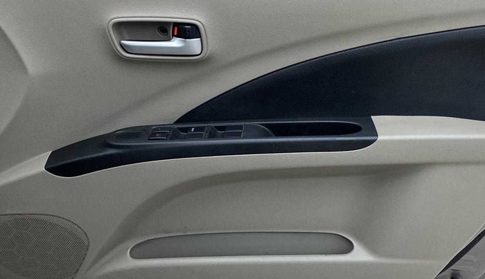 2017 Maruti Celerio VXI CNG, CNG, Manual, 61,337 km, Driver Side Door Panels Control