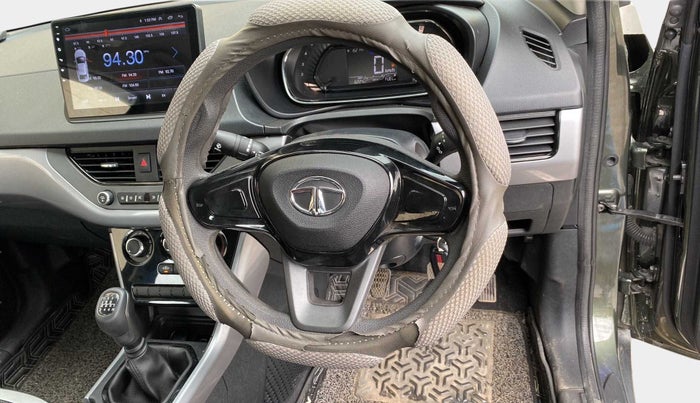 2022 Tata NEXON XM PETROL, Petrol, Manual, 6,217 km, Steering Wheel Close Up