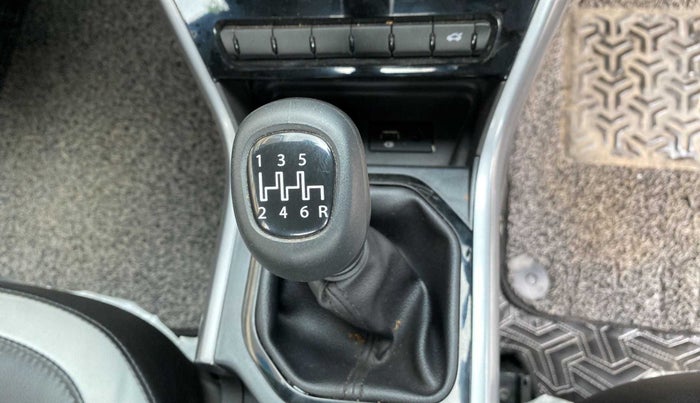 2022 Tata NEXON XM PETROL, Petrol, Manual, 6,217 km, Gear Lever