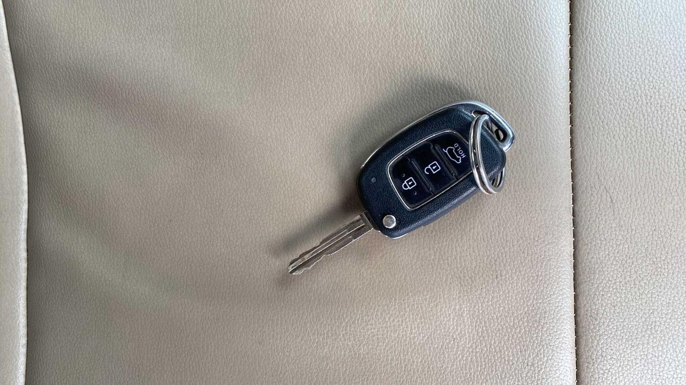 2015 Hyundai Elite i20 MAGNA 1.2, Petrol, Manual, 60,307 km, Key Close Up