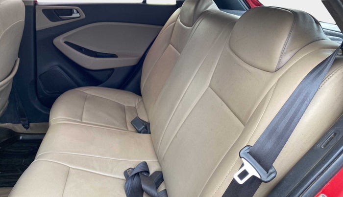 2015 Hyundai Elite i20 MAGNA 1.2, Petrol, Manual, 60,307 km, Right Side Rear Door Cabin