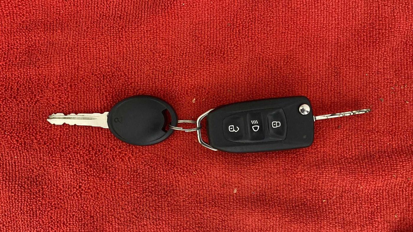 2019 Tata Tiago XZ PLUS PETROL, Petrol, Manual, 54,927 km, Key Close Up