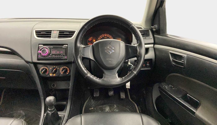 2017 Maruti Swift LXI (O), Petrol, Manual, 49,018 km, Steering Wheel Close Up