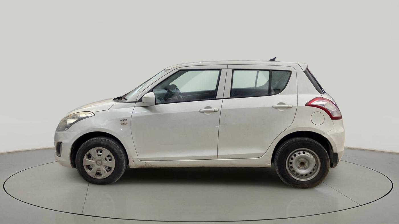 2017 Maruti Swift LXI (O), Petrol, Manual, 49,018 km, Left Side