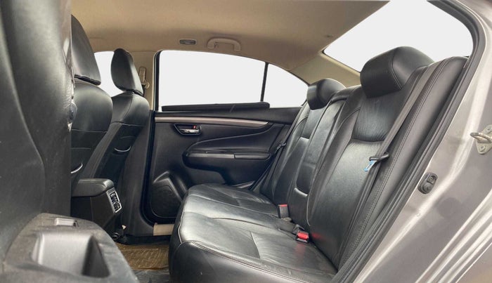 2017 Maruti Ciaz S 1.4 MT PETROL, Petrol, Manual, 84,850 km, Right Side Rear Door Cabin