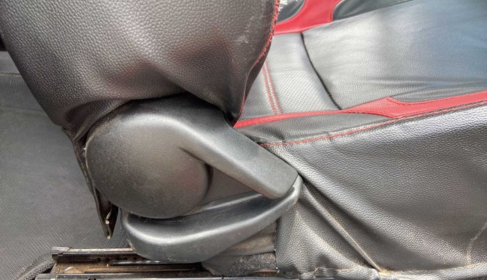2016 Maruti Baleno DELTA PETROL 1.2, Petrol, Manual, 70,763 km, Driver Side Adjustment Panel