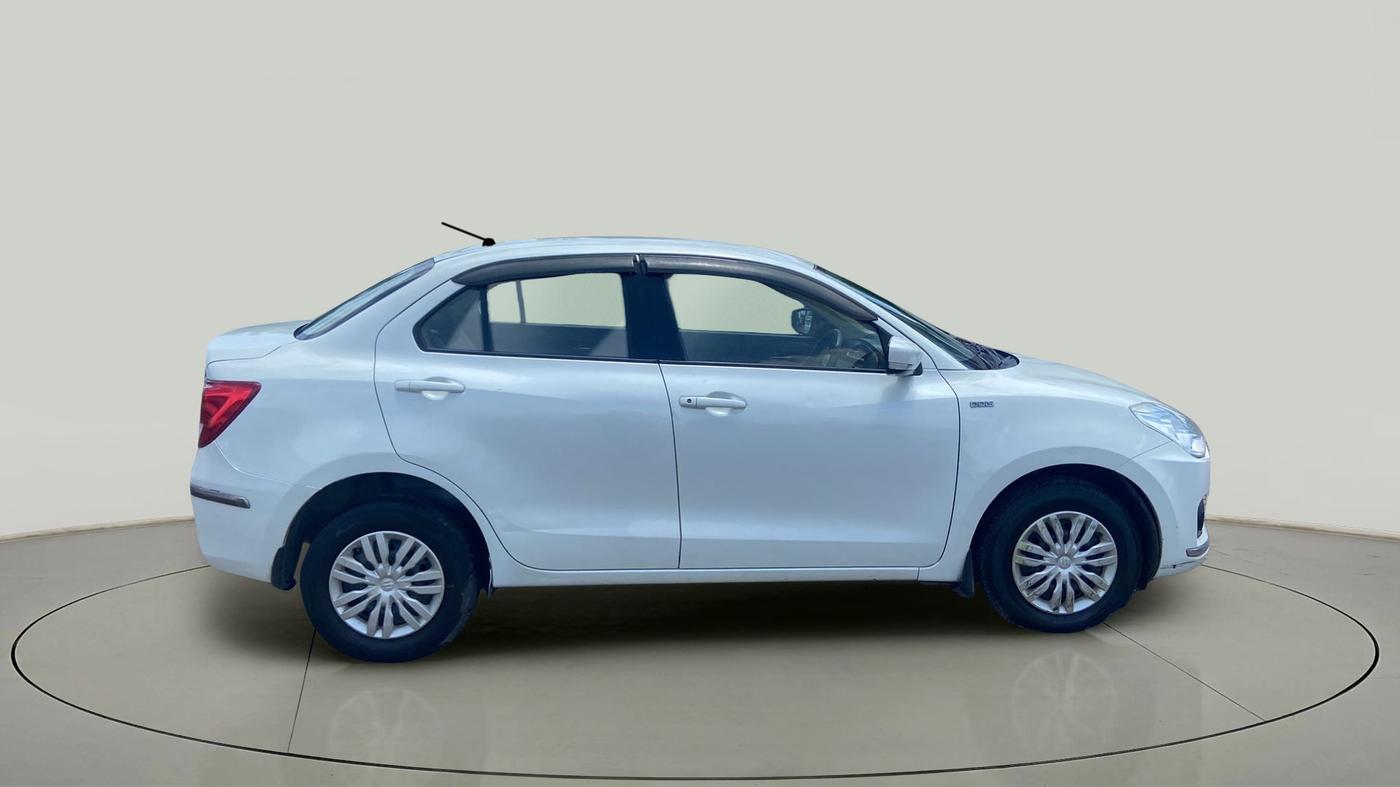 2018 Maruti Dzire VDI, Diesel, Manual, 96,988 km, Right Side View