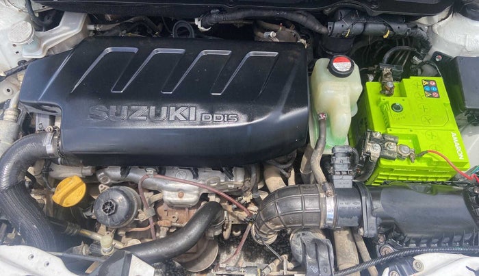 2018 Maruti Dzire VDI, Diesel, Manual, 96,988 km, Open Bonet