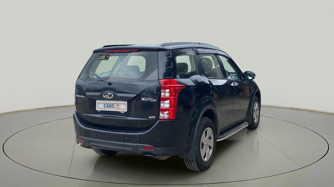 2015 Mahindra XUV500 W6, Diesel, Manual, 64,832 km, Right Back Diagonal