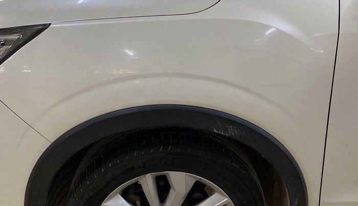 2019 Mahindra XUV300 W8 1.5 DIESEL, Diesel, Manual, 70,971 km, Left fender - Minor scratches