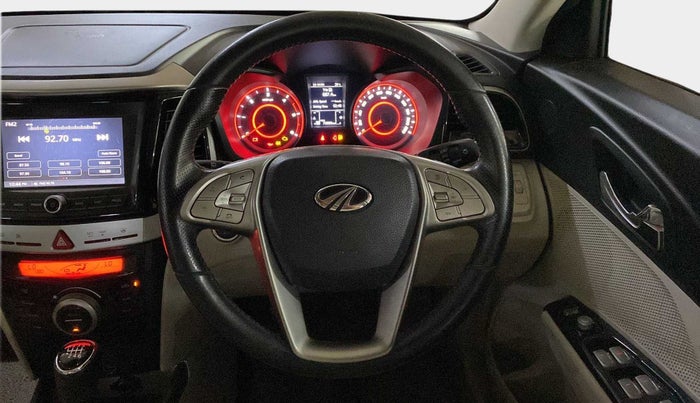 2019 Mahindra XUV300 W8 1.5 DIESEL, Diesel, Manual, 70,971 km, Steering Wheel Close Up