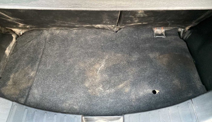 2018 Maruti Wagon R 1.0 VXI, Petrol, Manual, 30,870 km, Boot Inside
