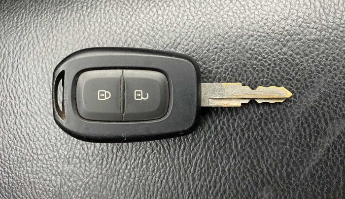 2020 Renault Kwid RXT 1.0 (O), Petrol, Manual, 12,222 km, Key Close Up